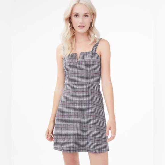 Aeropostale Seriously Soft Houndstooth V-Wire Fit n Flare Dress Size Medium - Picture 1 of 12